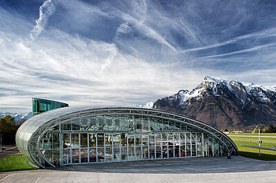  Hangar7 von außen, © Helge Kirchberger Photography / Red Bull Hangar-7